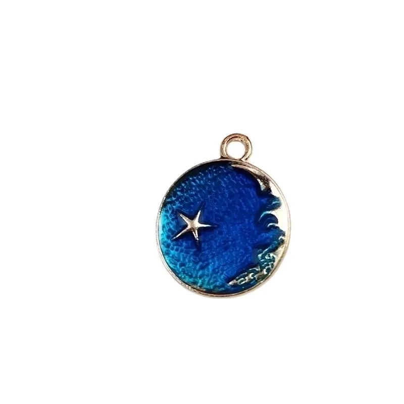 1 Piece 15 * 20mm 19*23mm 20*32mm Metal Star Moon Planet Polished Pendant
