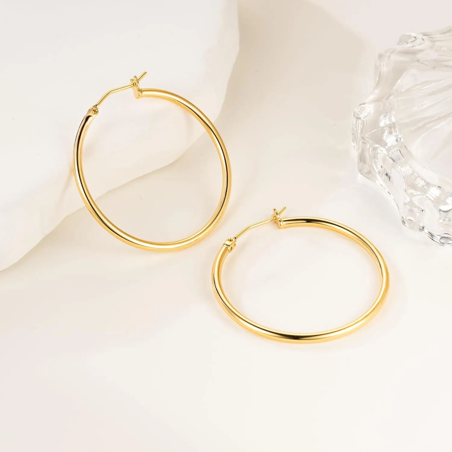 14K Gold Hoop Earrings for Women 14K Gold Earrings Classic Shiny Polished Round Big Hoop Earring for Women Hypoallergenic Womens Earring Hoops 15/20/25/35/45/55mm