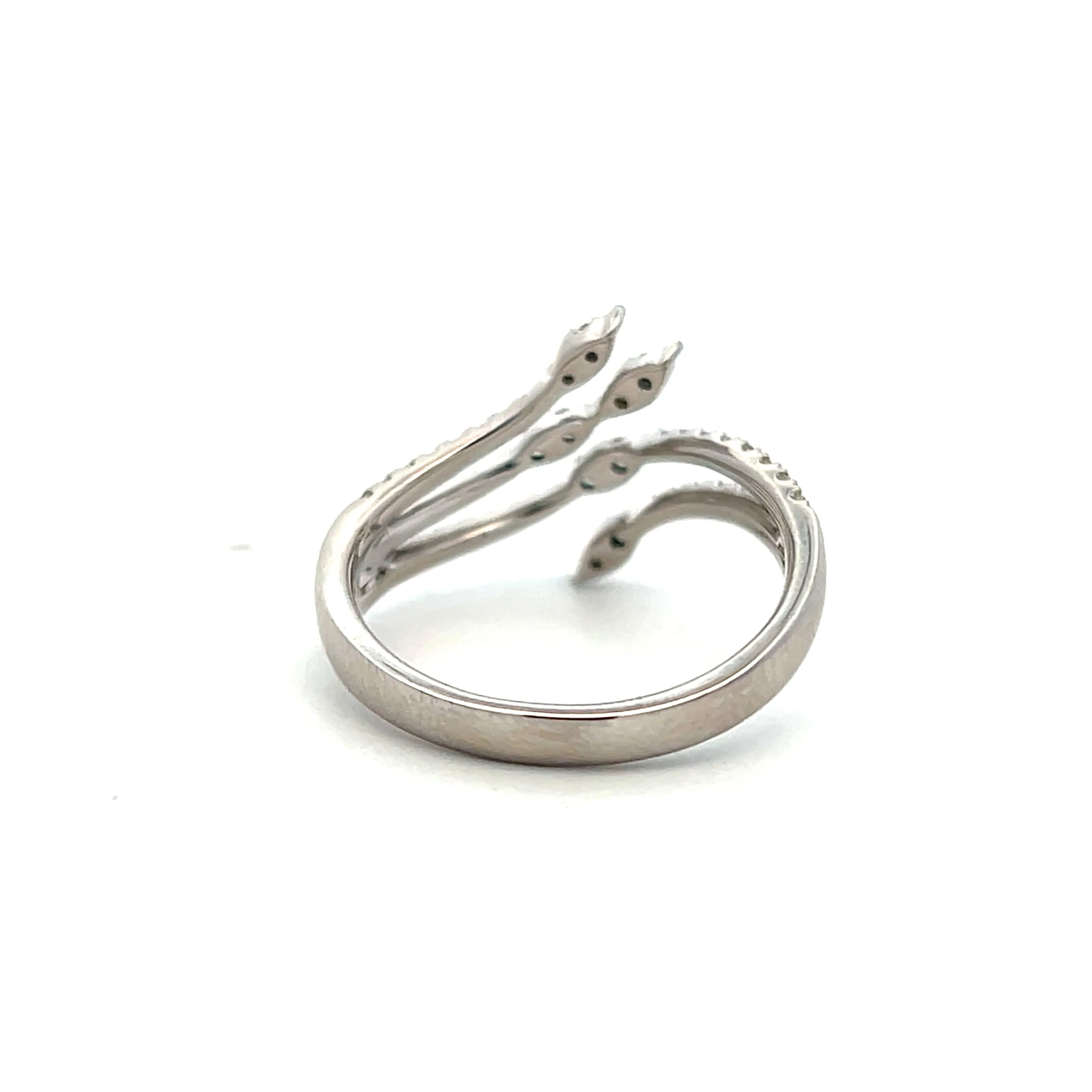 14K White Gold 0.40ctw Diamond Open Design Ring