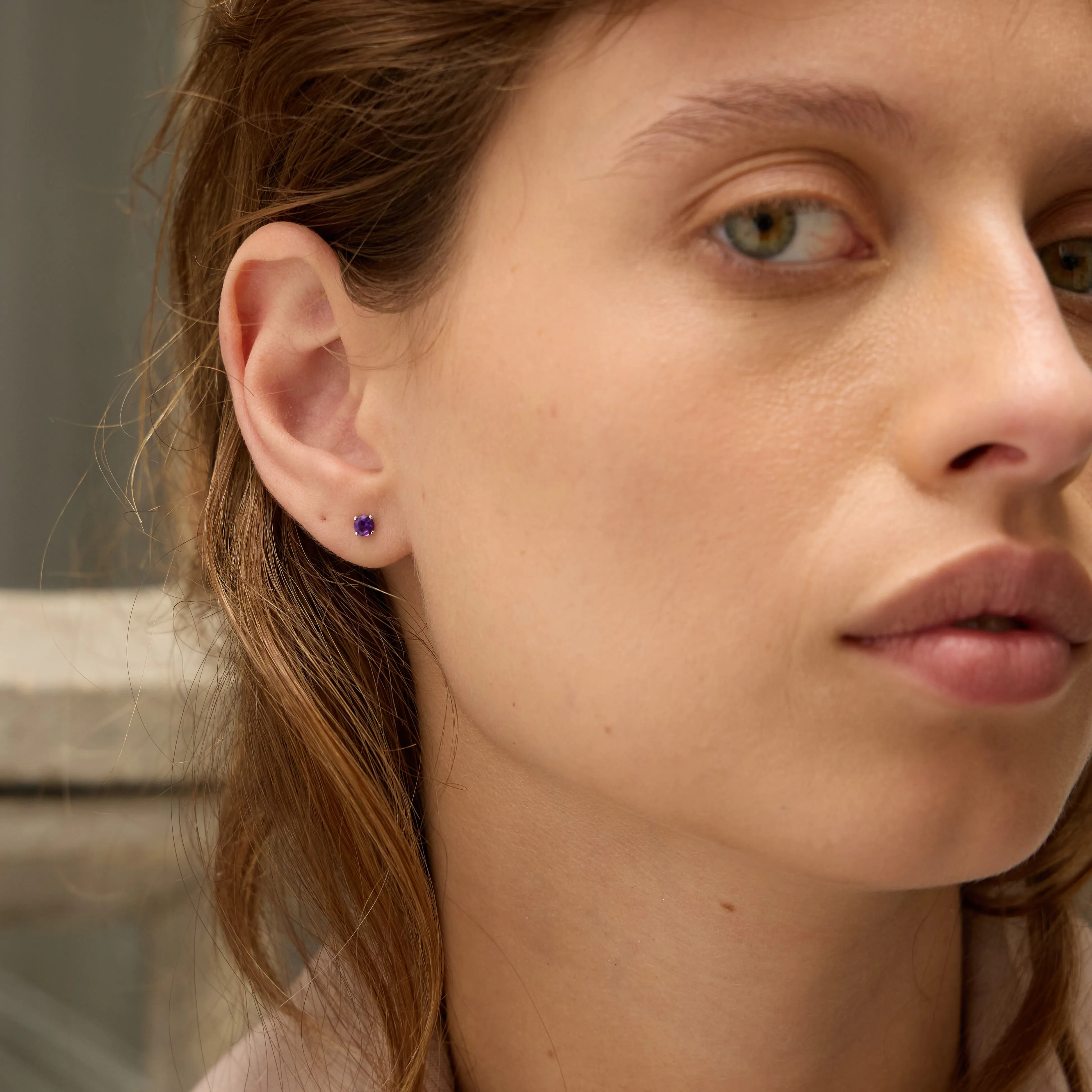 14K White Gold Amethyst Studs