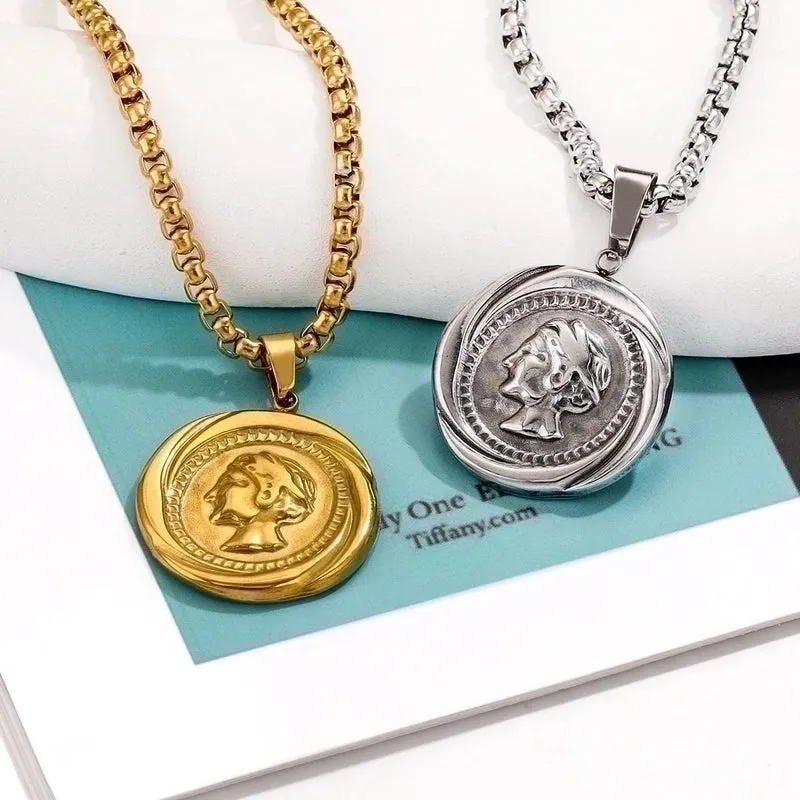 5 PCS/Package Stainless Steel Crown Pendant