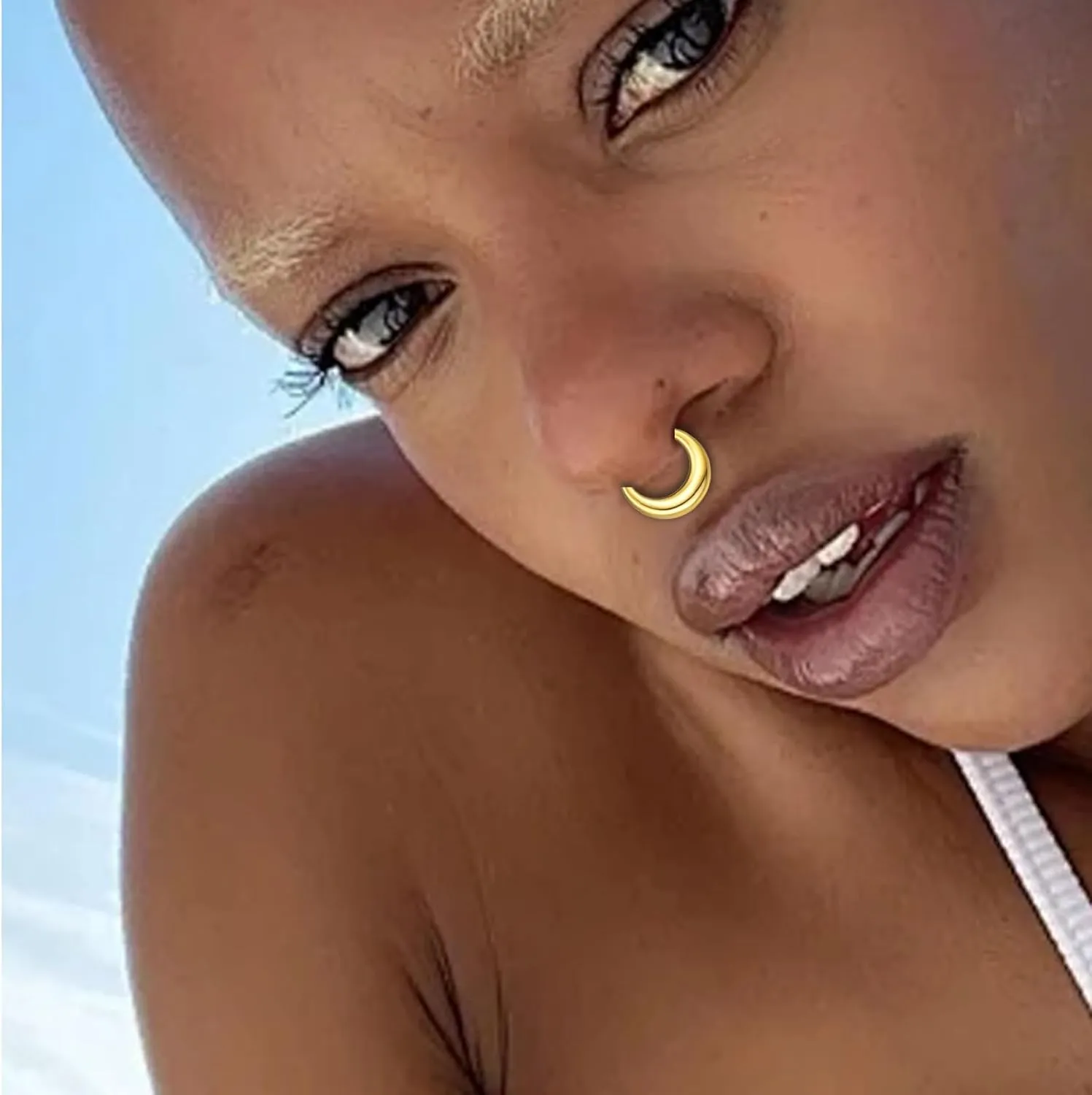 Akeoqi Septum Rings 316L Stainless Steel Nose Rings Hoops 16G Cartilage Earring Piercing Jewelry for Men Women 8mm 10mm