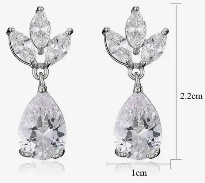Alexa - Silver Earring
