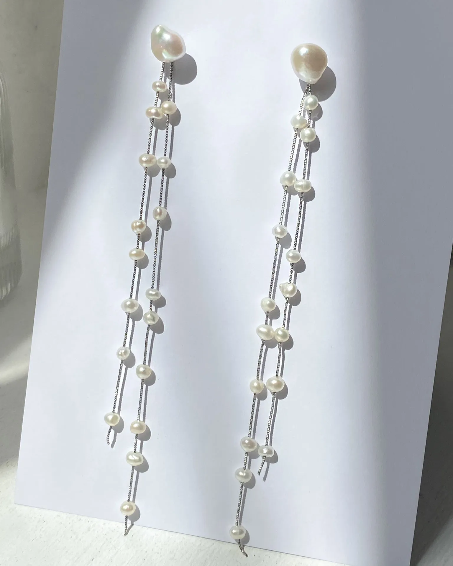 Alisa Pearl Earrings