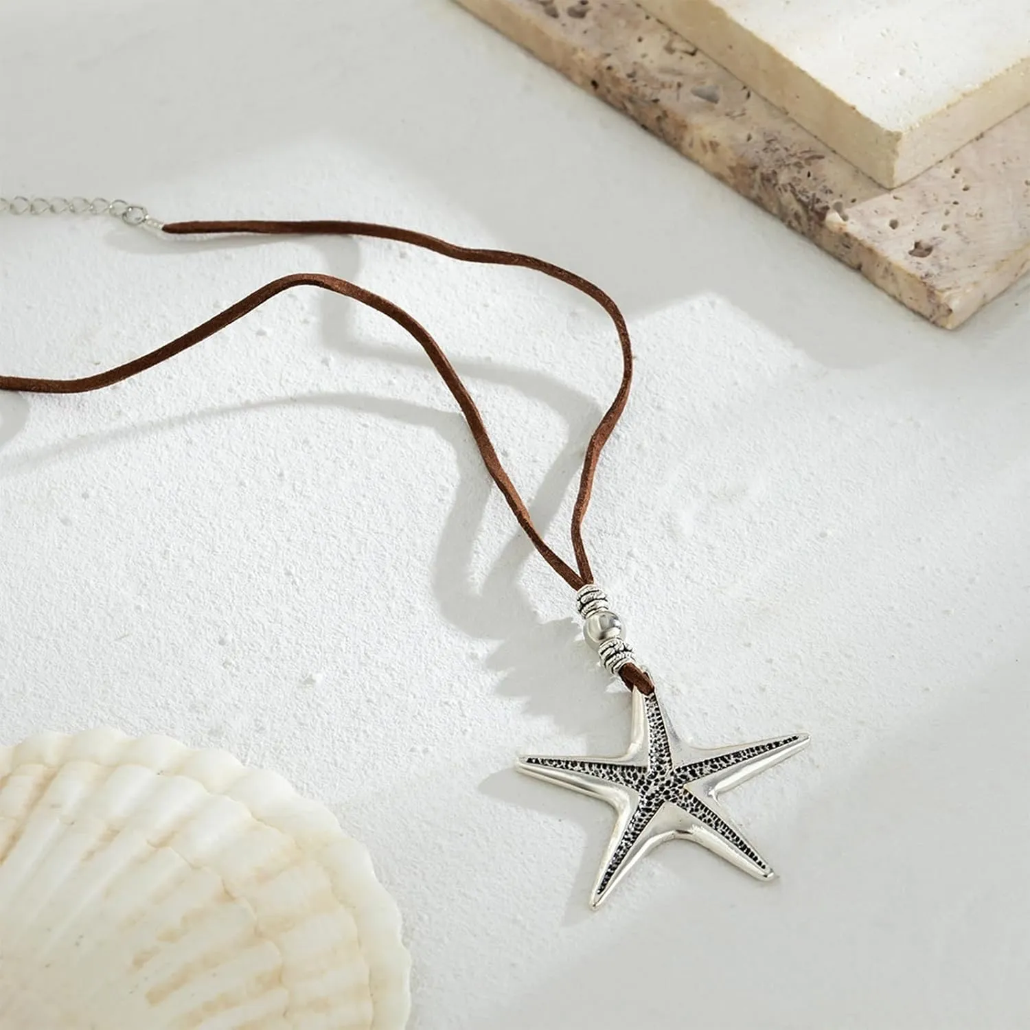 Aonklot Starfish Necklace Gold Seashell Charm Necklaces for Women Trendy Ocean Shell Accessories Beach Necklaces Summer Outfits for Women 2025 Vacation