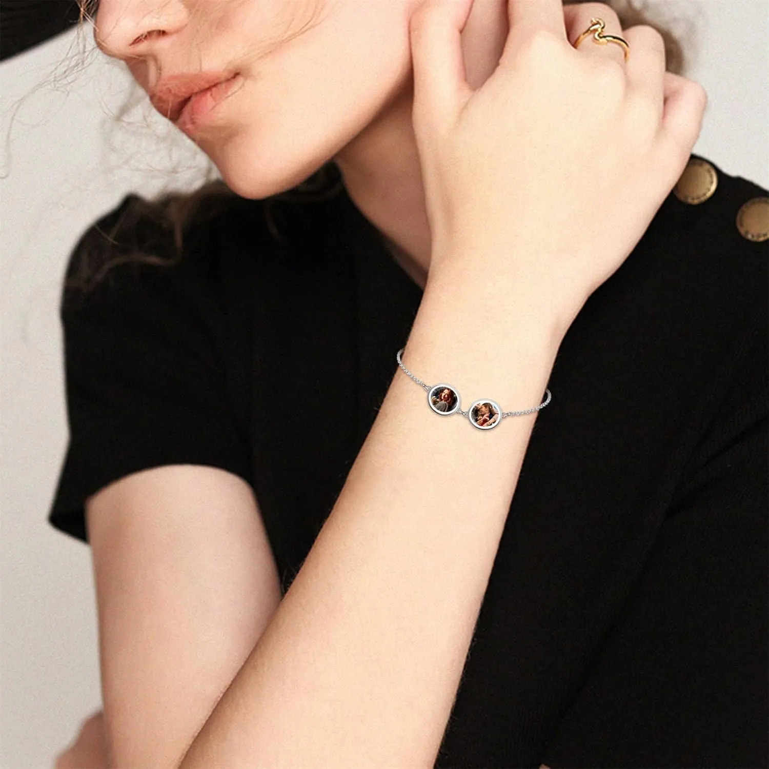 BABOOM Woman Personalized Photo Bracelet Customized Picture Bracelets 1-6 with Engraved Name Personalized Photo Memorial Bracelet Gift For Mother Women Men