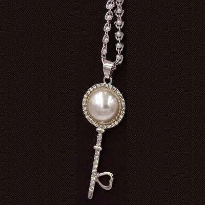 Brand Imitation Gold Silver Plated Luxury Crystal Full Rhinestone Fake Pearl Key Pendant Long Chain Necklace Women Jewelry
