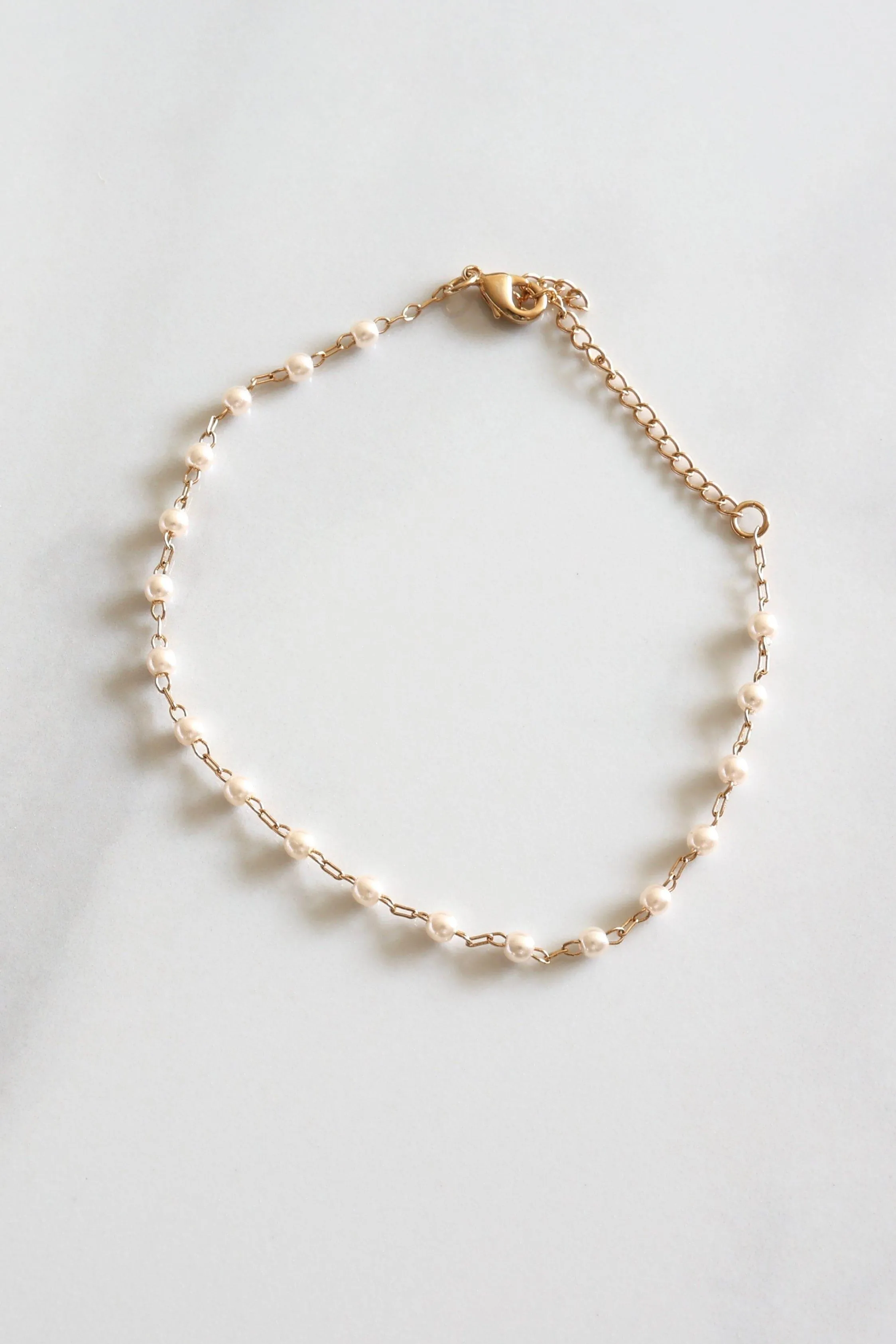 Classic Pearl Tiny Bracelet