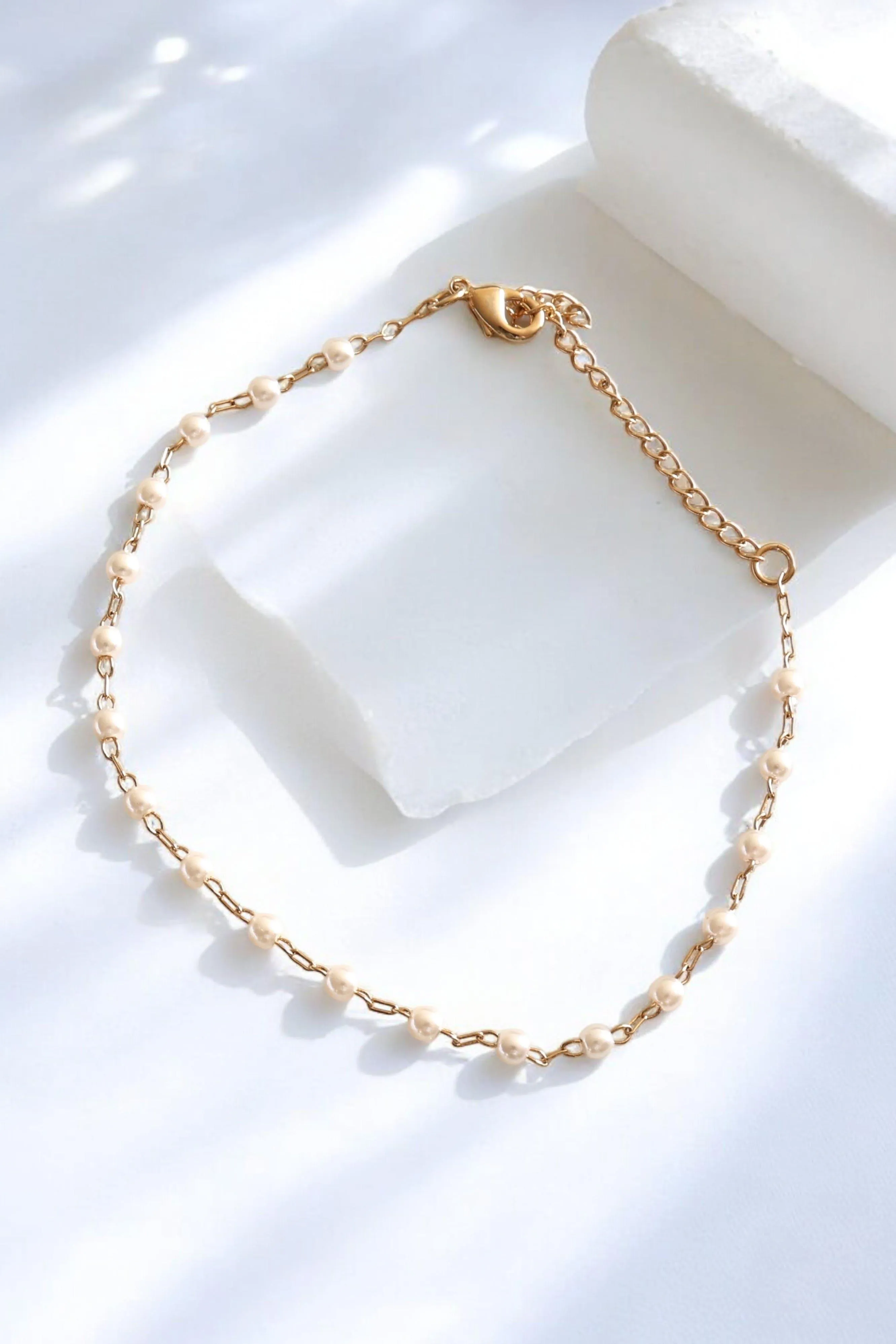 Classic Pearl Tiny Bracelet