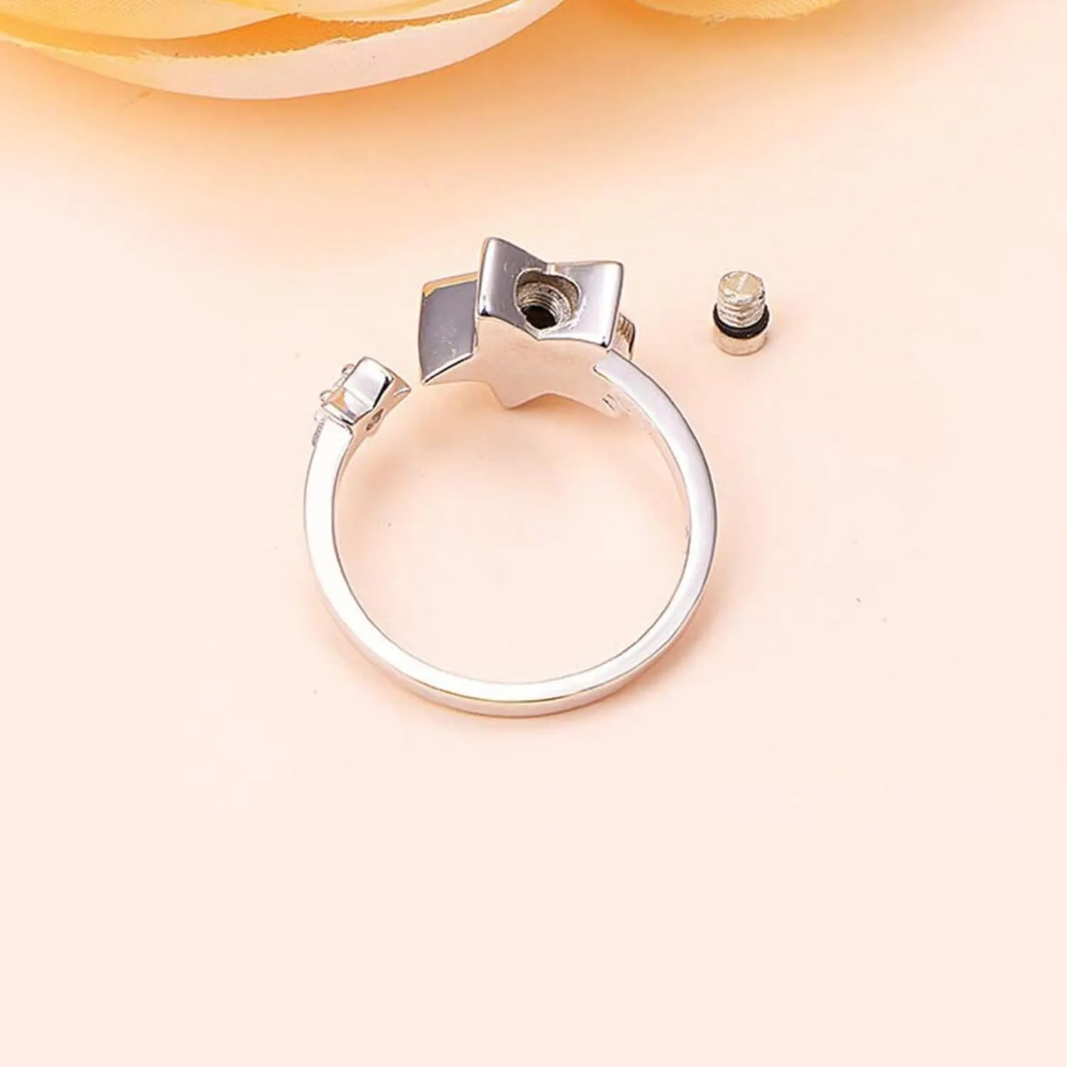 Cremation Jewelry Star Love Cremation Rings for Ashes Stainless Steel Hold Loved Ones Ash Keepsake Finger Ring Urn Locket Memorial Jewelry for Women Men