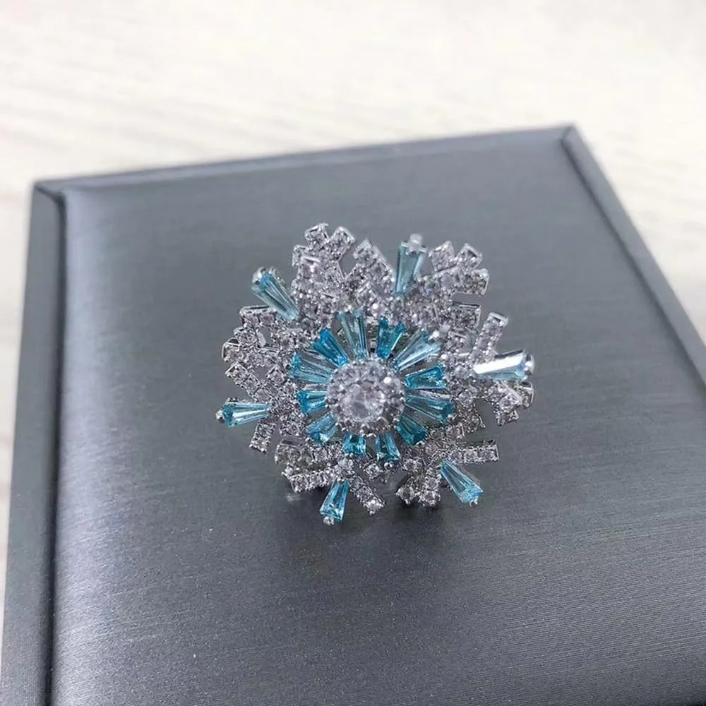 Dainty Snowflake Adjustable Rings Unique Funny Rotatable Fidget Spinner Open Ring Crystal Wedding Party Middle Knuckle Ring Winter Flower Holiday Jewelry Charms Love Gift for Mom Bff Xmas Birthday