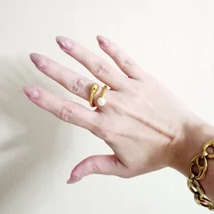 Dottie Pearl Ring