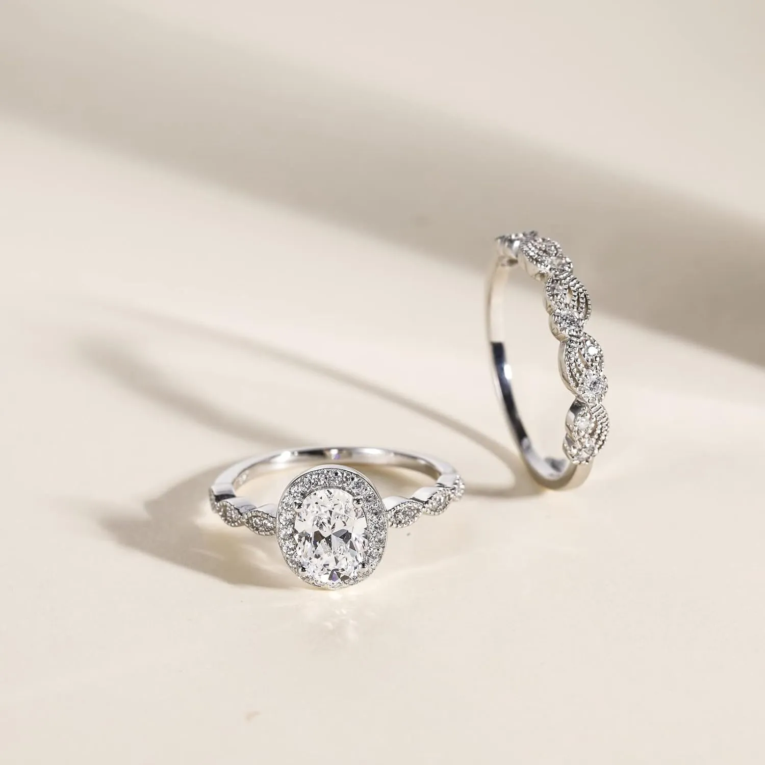 EAMTI 1.5CT 925 Sterling Silver Bridal Rings Sets Oval Cubic Zirconia Halo CZ Engagements Wedding Bands for Women Promise Rings for Her Size 4-11