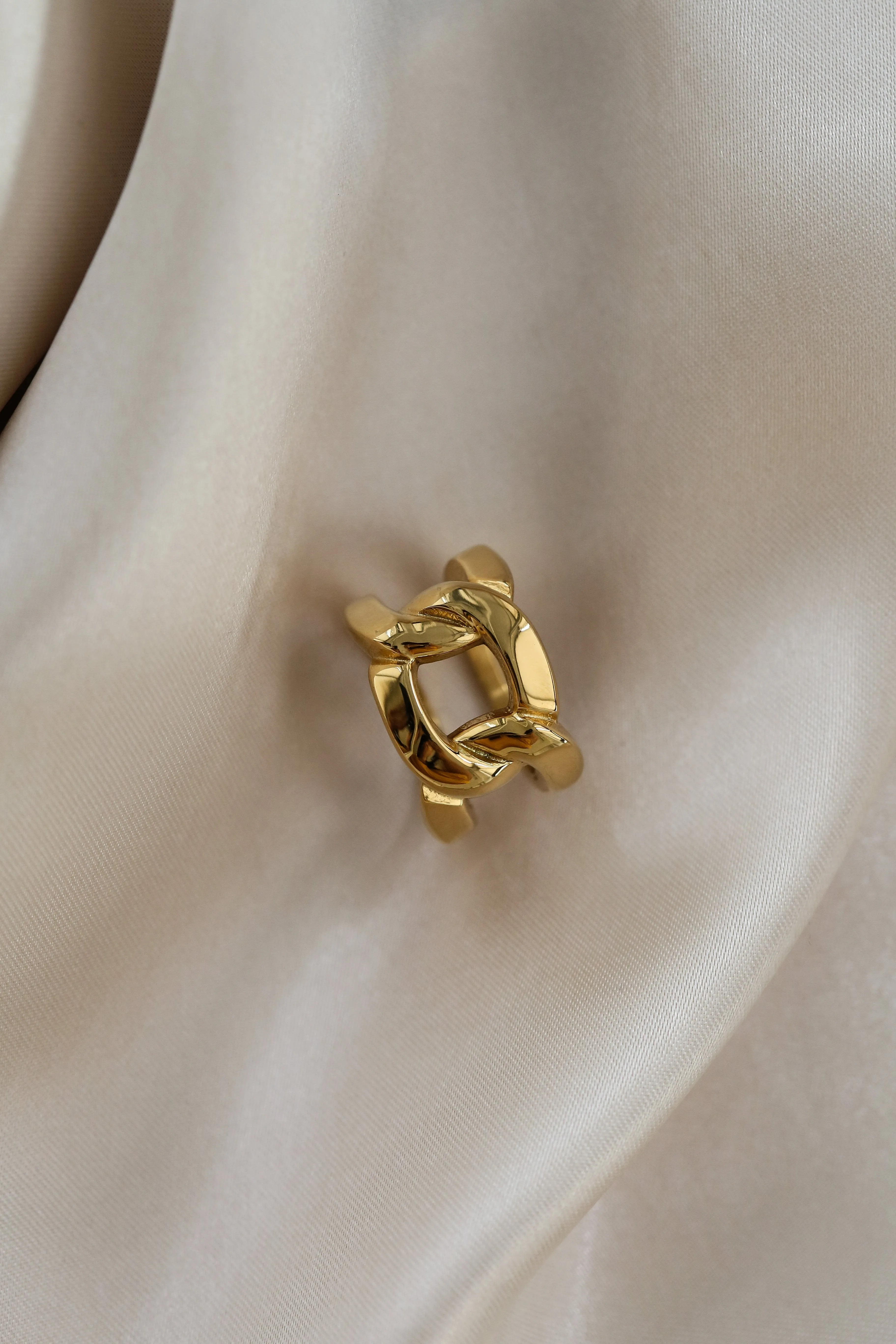Elina Ring