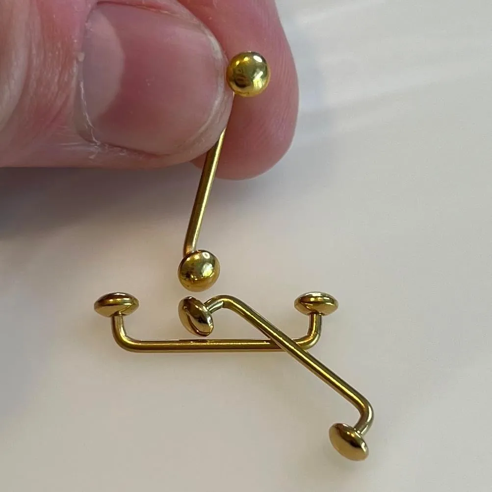 FIFTH CUE 16G Flat Disc Ends 90 Degree Bent Staple Barbells for Surface 316L Surgical Steel Surface & Snake Eye Tongue Piercings