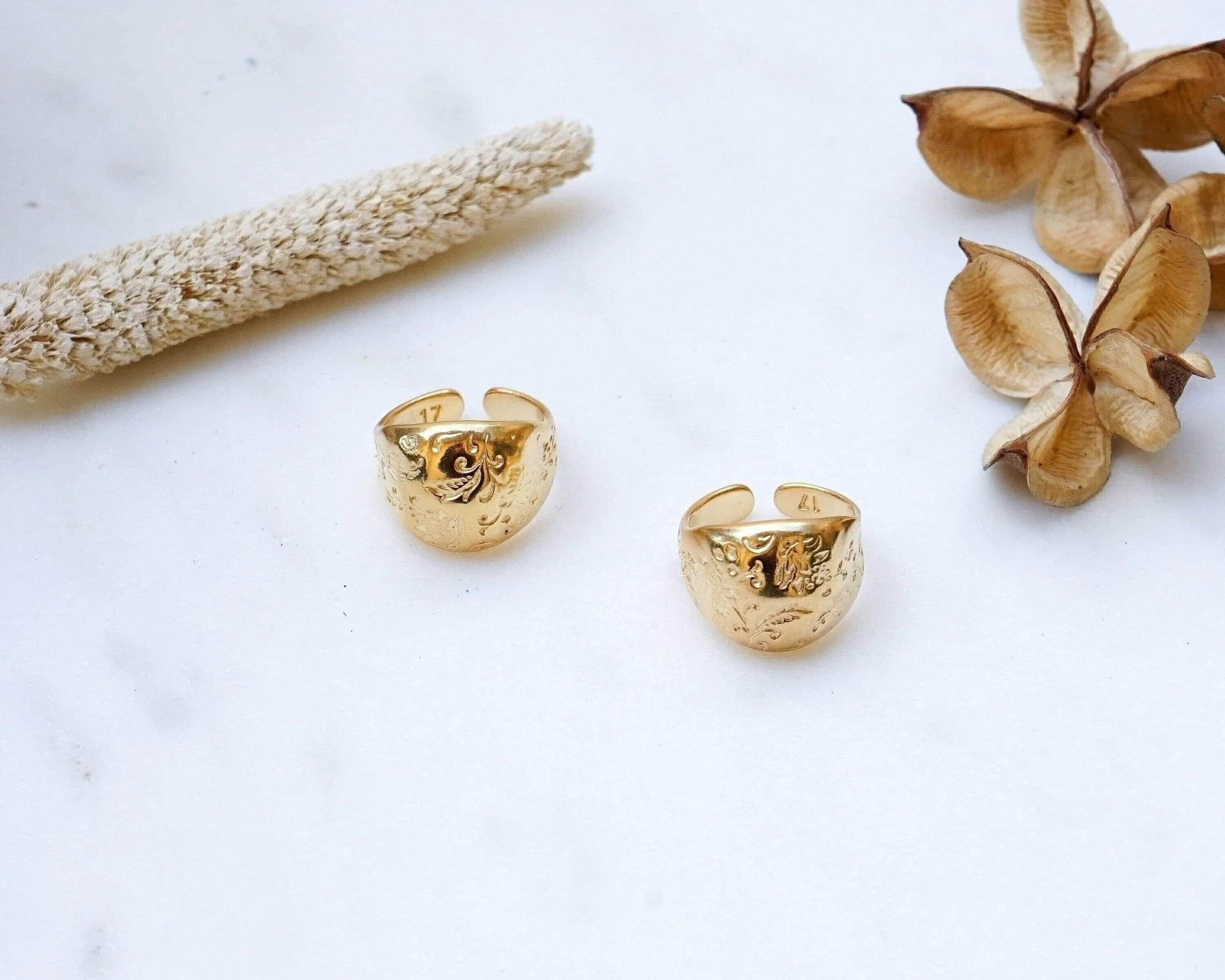 Gold Bold Floral / Sade Dome Ring