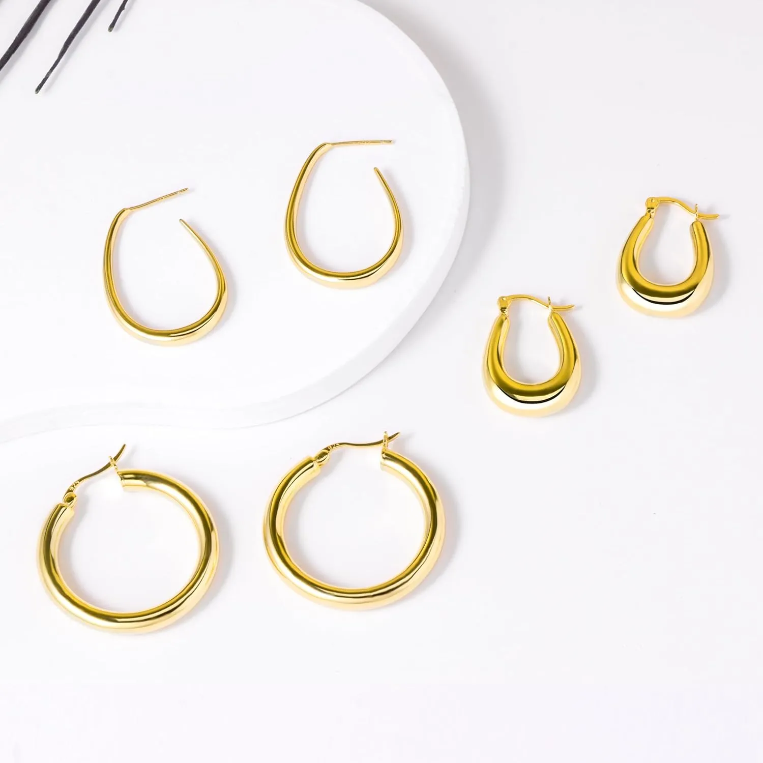 Gold Hoop Earrings for Women Trendy, 18K Gold Vermeil/14K Gold Plated Over 925 Sterling Silver Hypoallergenic Post Earrings Non Tarnish, Lightweight Dainty Statement Jewelry for Girls Mom
