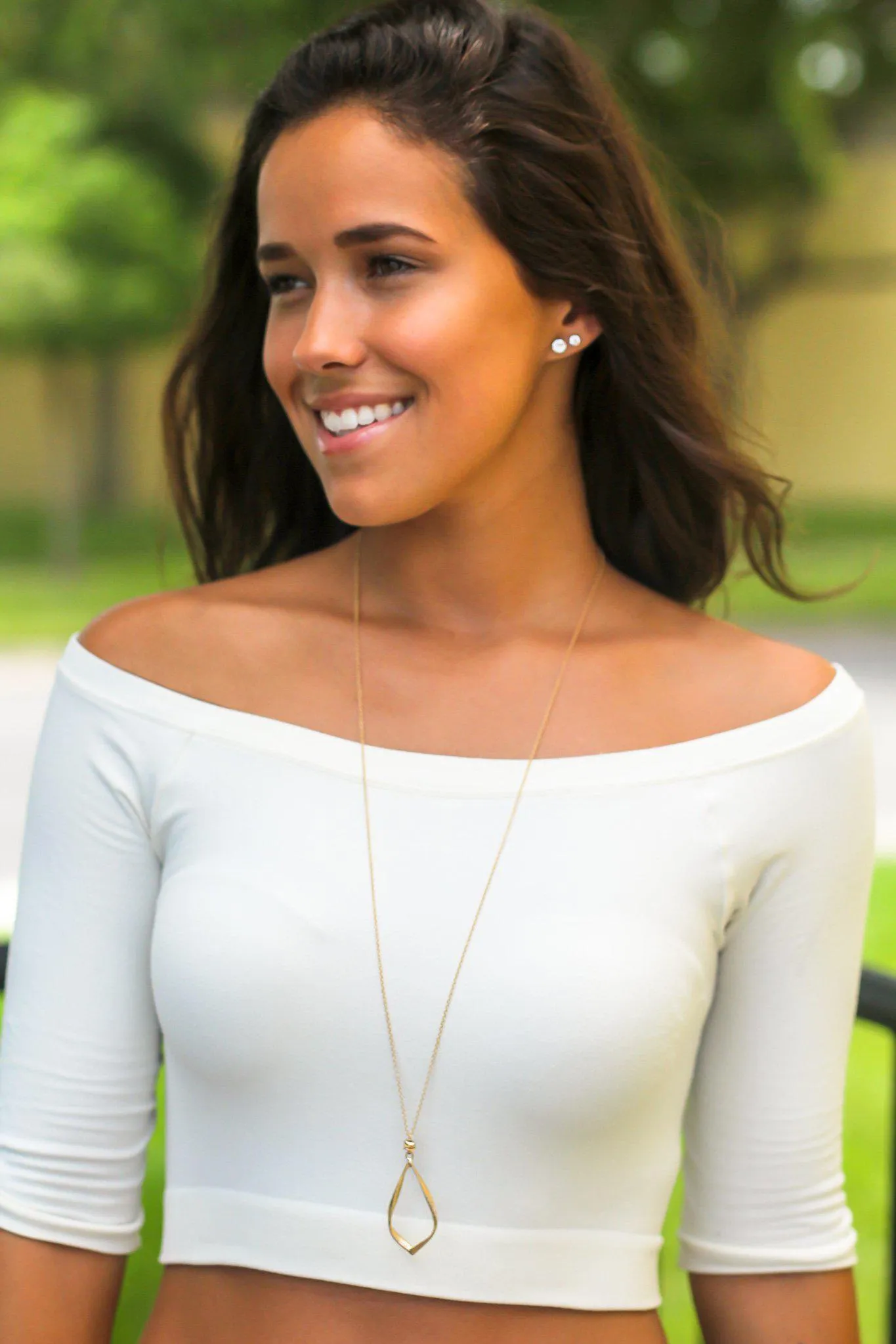 Gold Necklace with Pendant