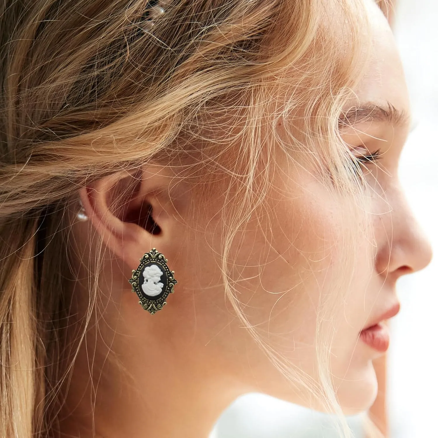 Gold Tone Cameo Earrings, Victorian Art Deco Antique Vintage Retro Style Cameo Stud Earrings
