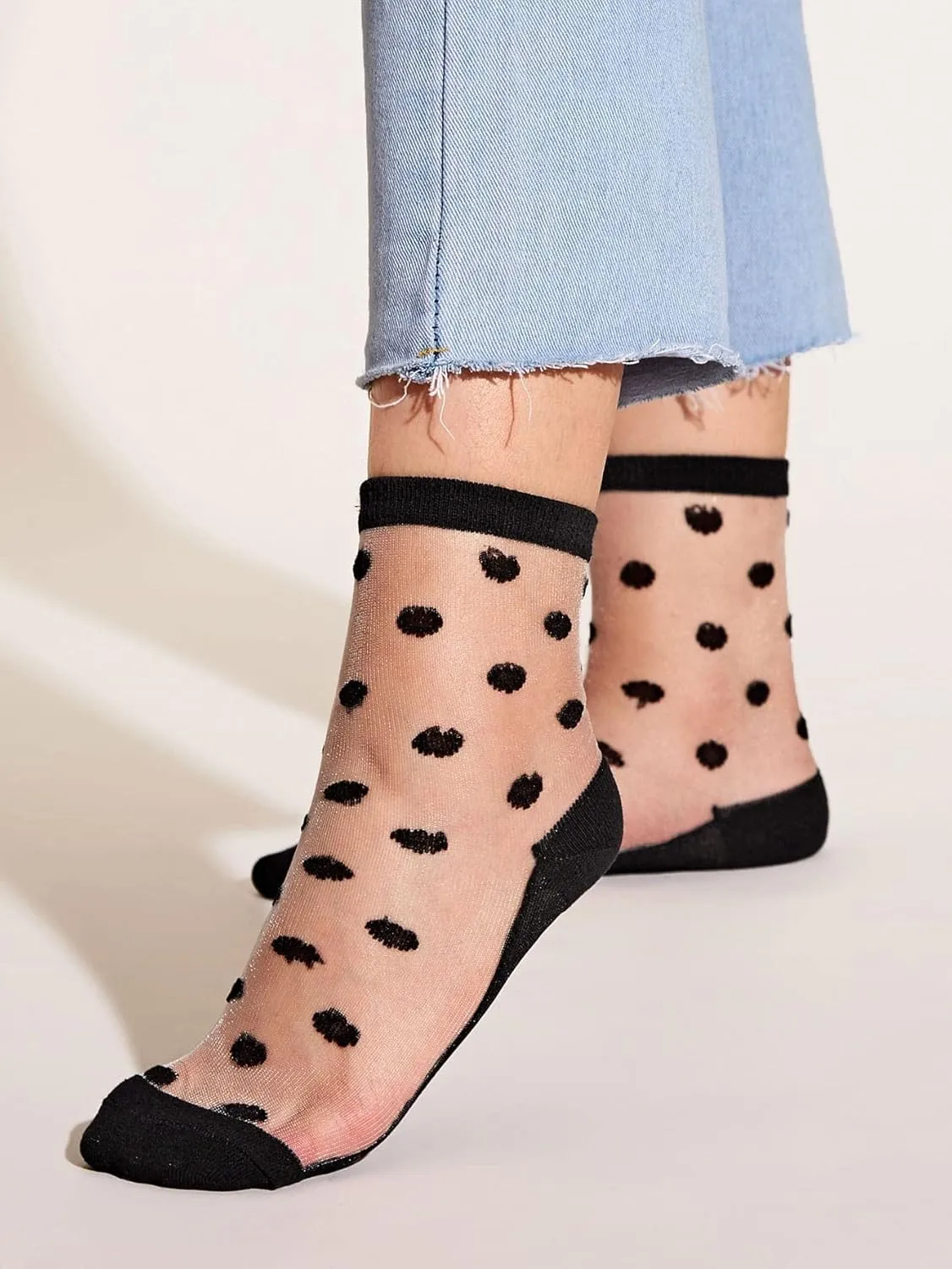 GORGLITTER Women's 4 Pairs Sheer Mesh Flower Patterned Thin Casual Crew Socks Transparent Cute Summer Socks