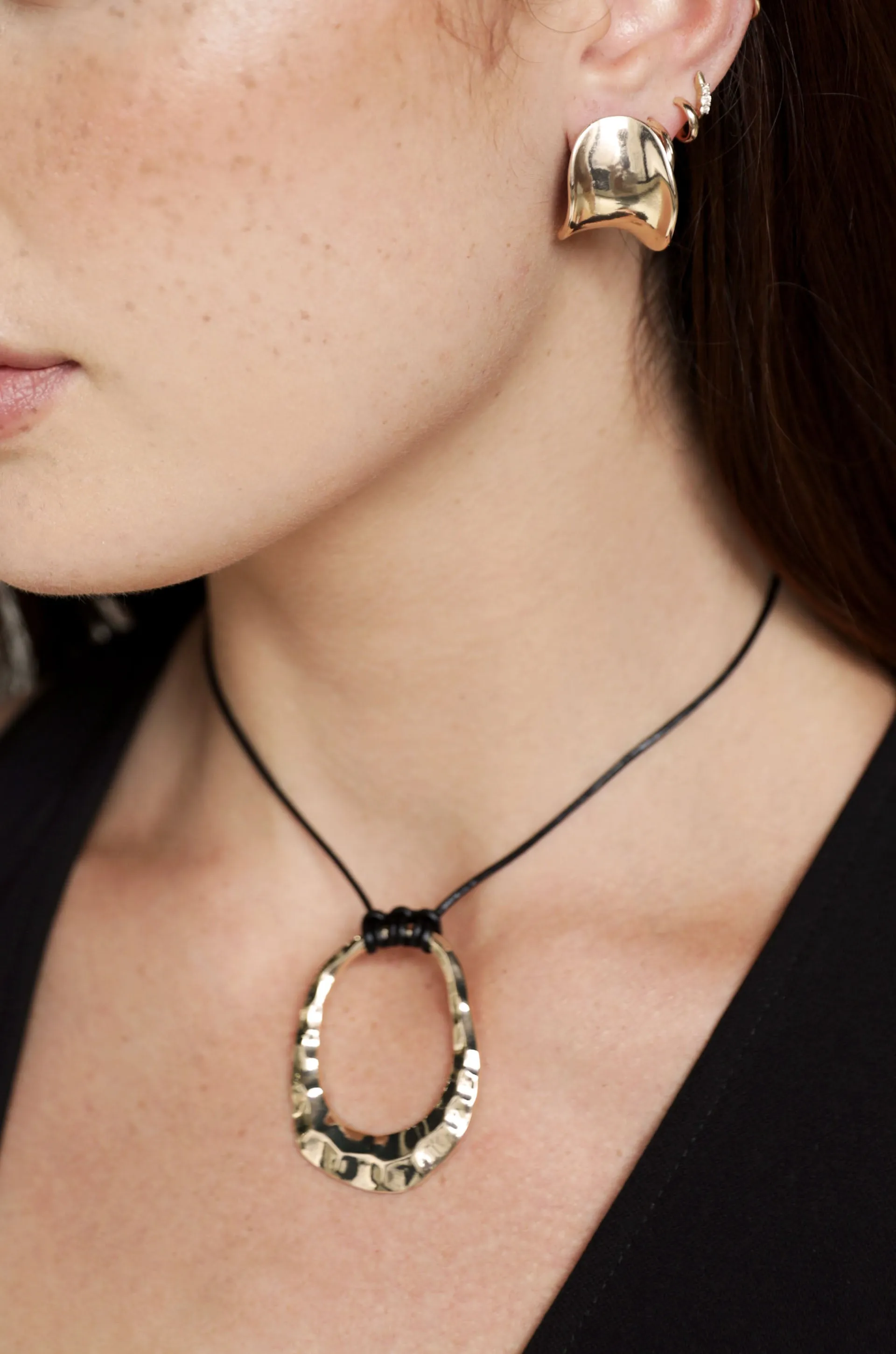 Hammered Golden Loop Pendant 18k Gold Plated Necklace