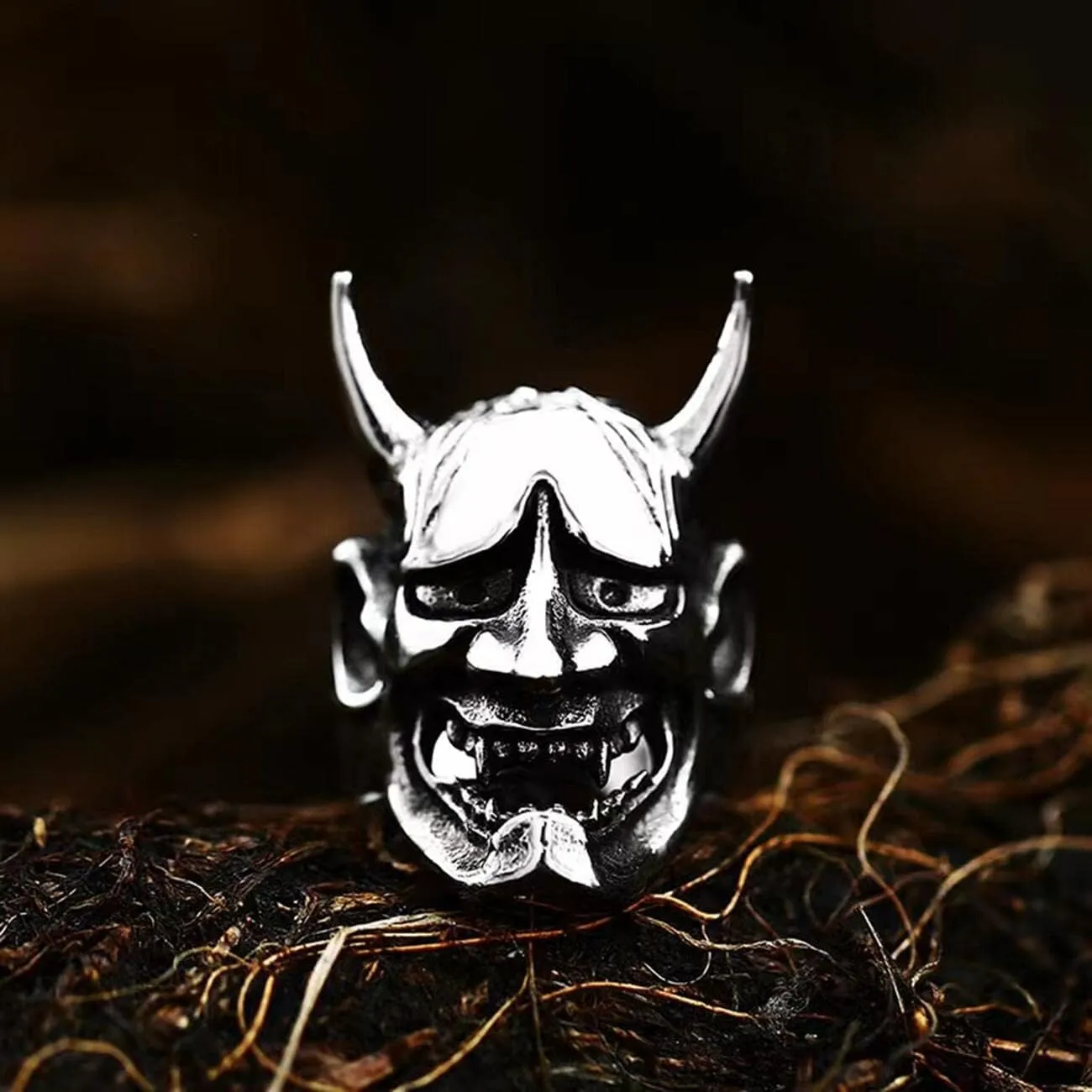 Hannya Mask Skull Rings for men Gothic Vampier Skull Prajna Skeleton 316 Stainless Steel Rings Iced Out Jewelry Punk Ring Cocktail Party Ring Vintage Gothic Devil Demon Skull Style Helloween