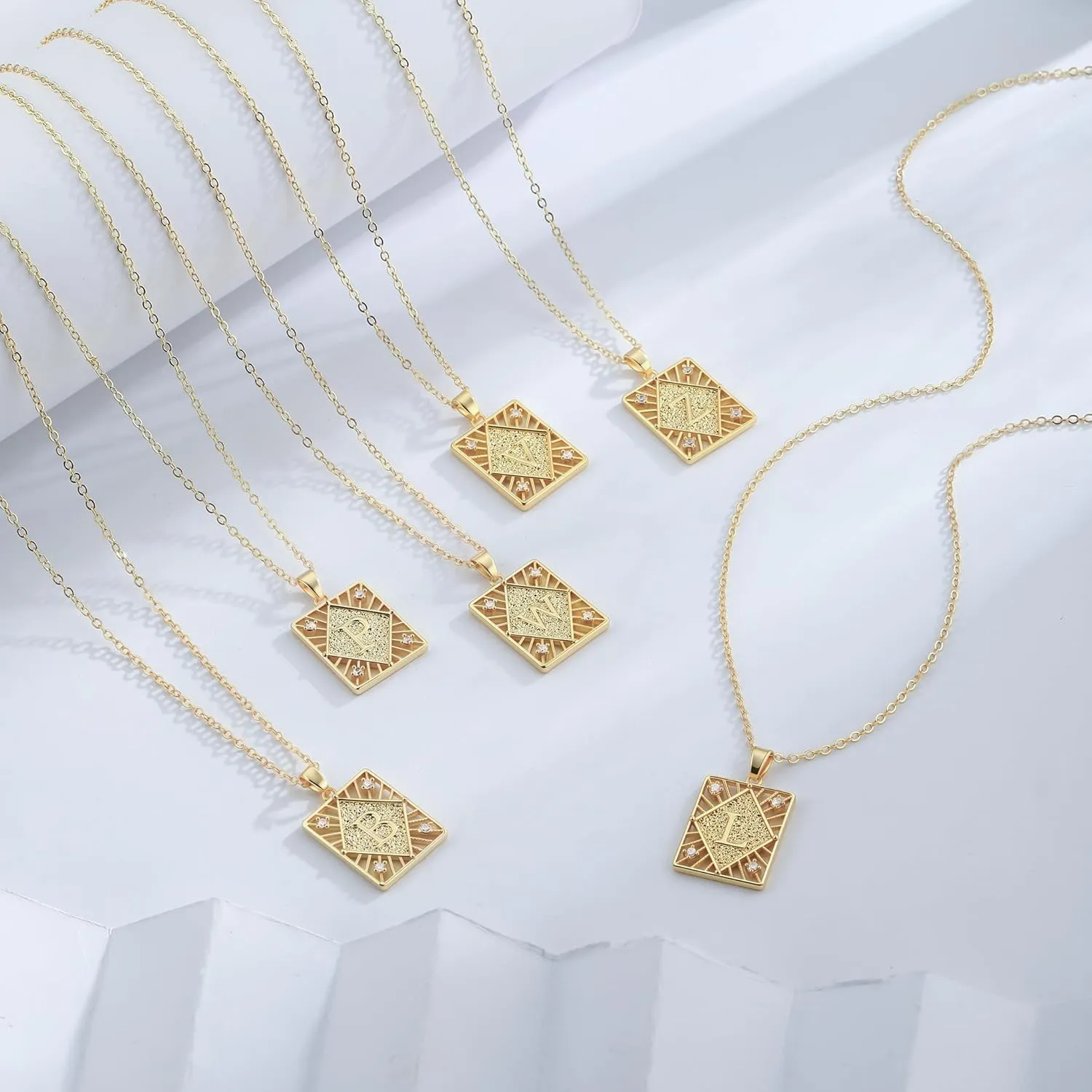 Initial Necklace for Women Dainty 14K Gold Plated Letter Pendant Choker Capital Alhpabets Monogram Name Personalized Charm Chain Necklaces Trendy Jewelry Gift
