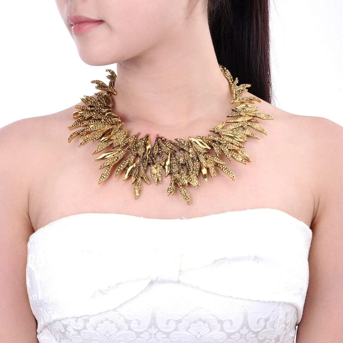 Jerollin Women's Statement Collar Choker Chuncky Bib Necklace Set, African Sparkling Canine Shape Fringe Necklace