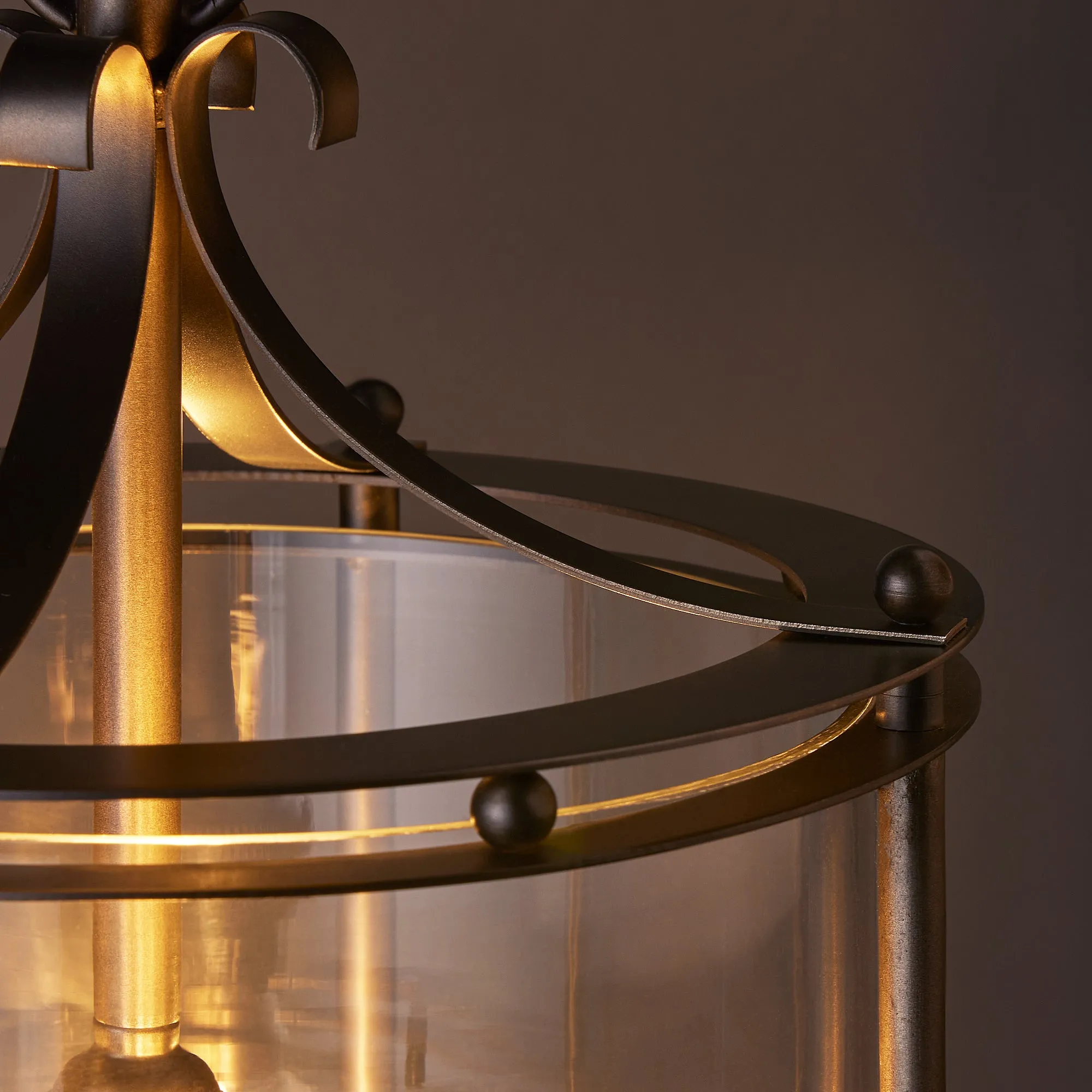 Jupiter lantern in bronze