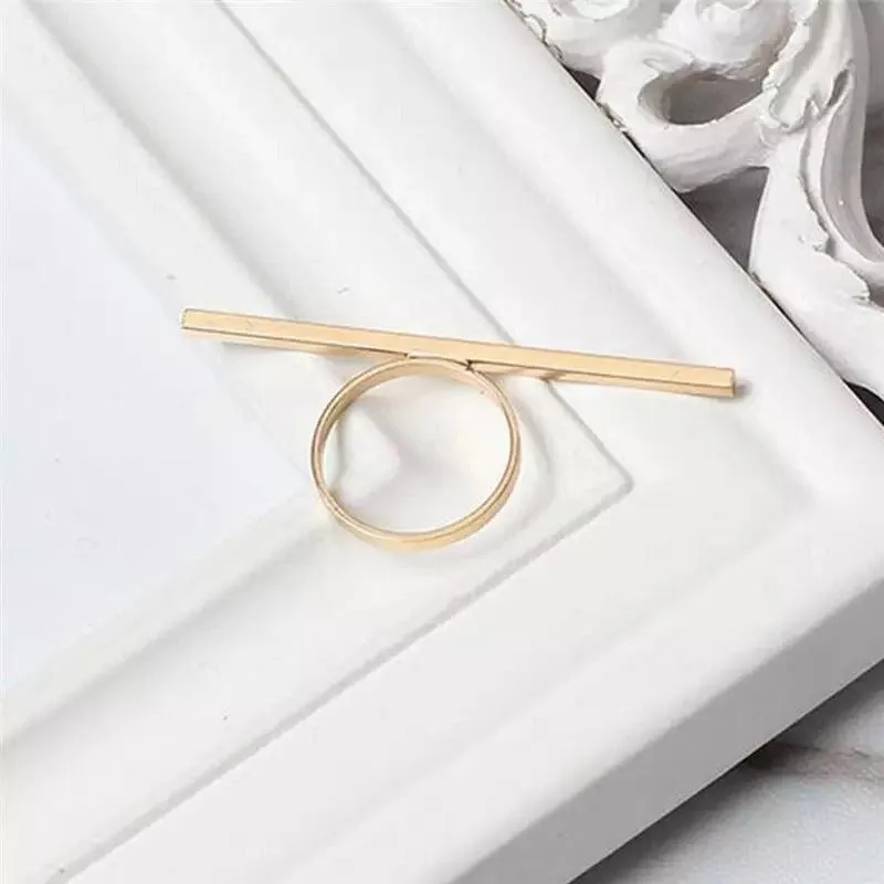 Linea Bar Ring