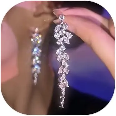 Long Vintage Chandelier Drop Earrings Crystal Chain Dangle Earrings Long Tennis Chain Earrings Silver Rhinestone Climber Earrings Sparkle Bridal Chandelier Earrings Jewelry for Women and Girls