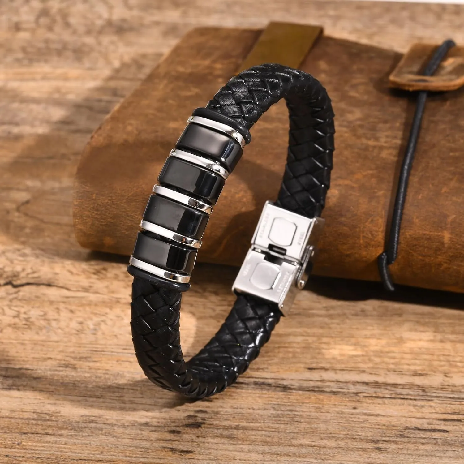 MEALGUET Personalized Bracelet for Dad with Family Names : Custom Engrave 2-6 Beads Bracelets Black Braided Leather Wristband,Customized Gifts for Father Dad Husband from Daughter Son Wife