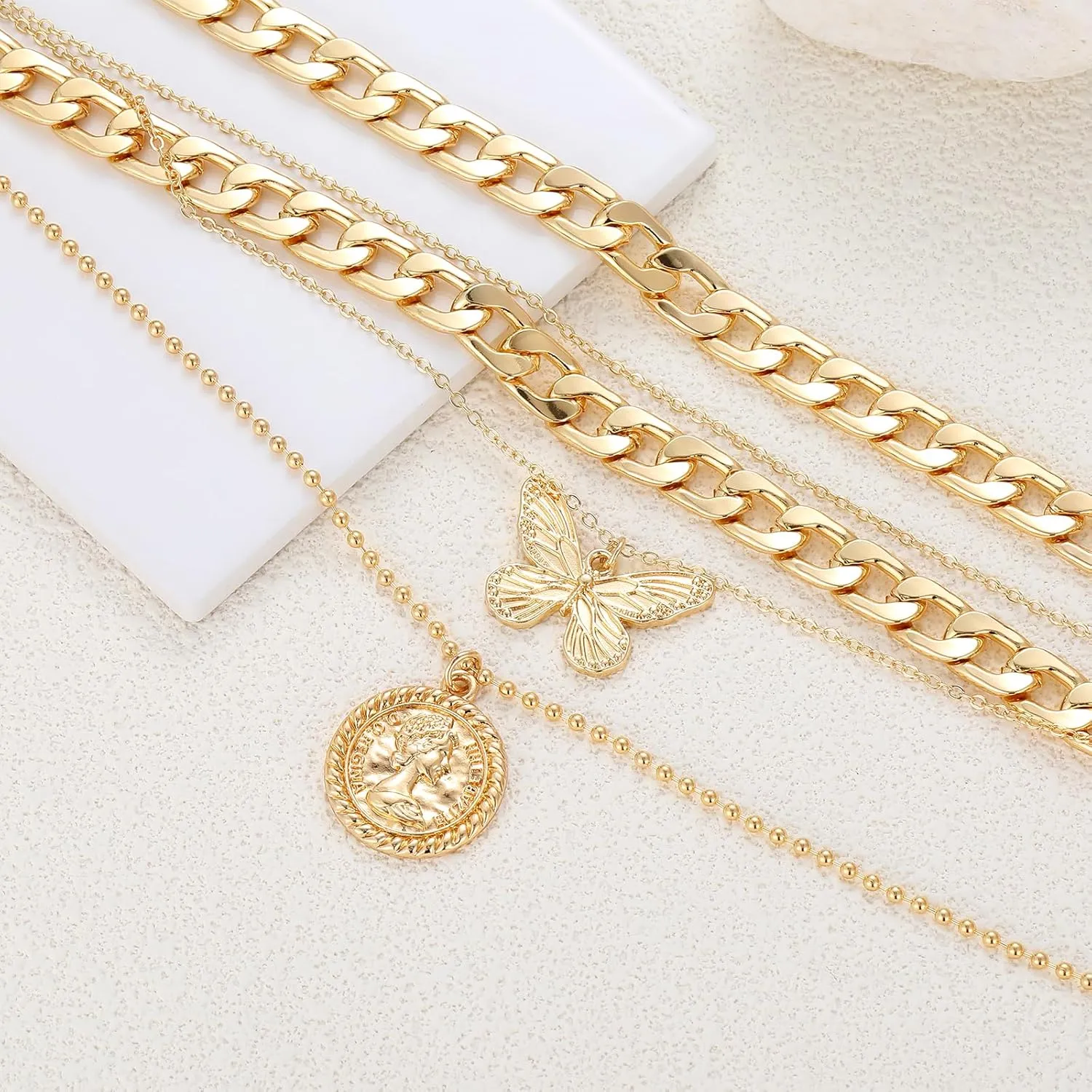 MJartoria Gold Layered Necklaces for Women Trendy Retro Coin Pendant Necklace Dainty Chunky Chain Choker Necklaces for Jewelry Birthday Gifts
