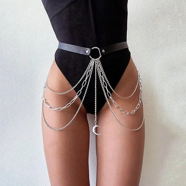 Moon Escape Belt With Chains