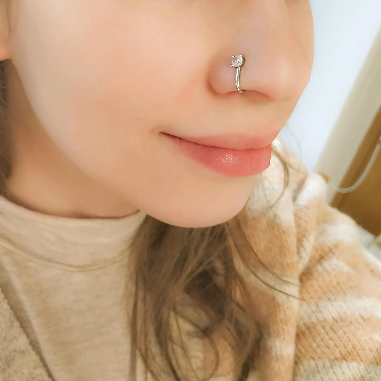 Non-Piercing Nose Cuff with Sparkling CZ Stone - Fake Nose Ring (Silver)