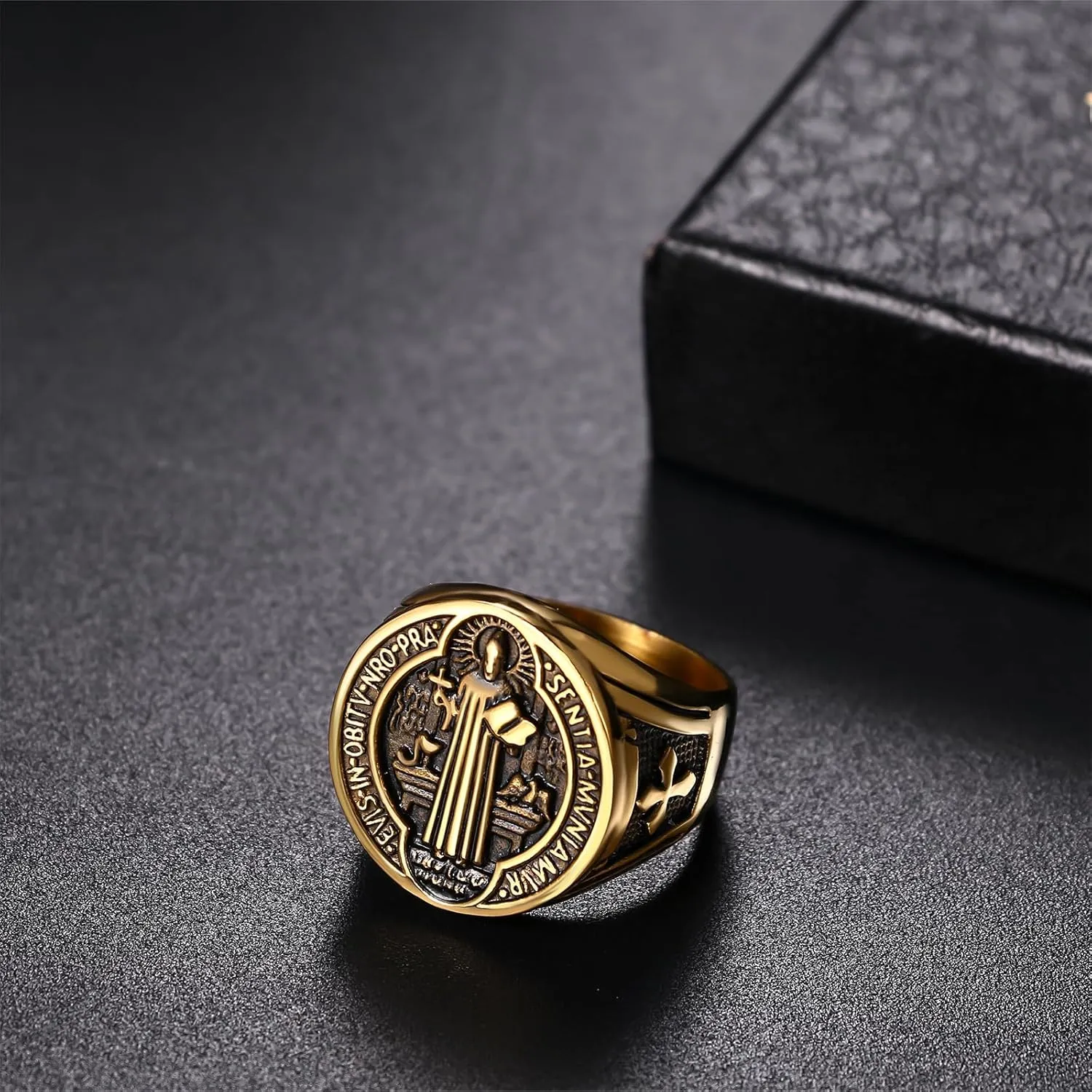 OIDEA St Benedict Rings for Men: Catholic Saint Benedict Medal Signet Rings Catholic Jesus Cross Exorcism Religious Amulet Jewelry Gift