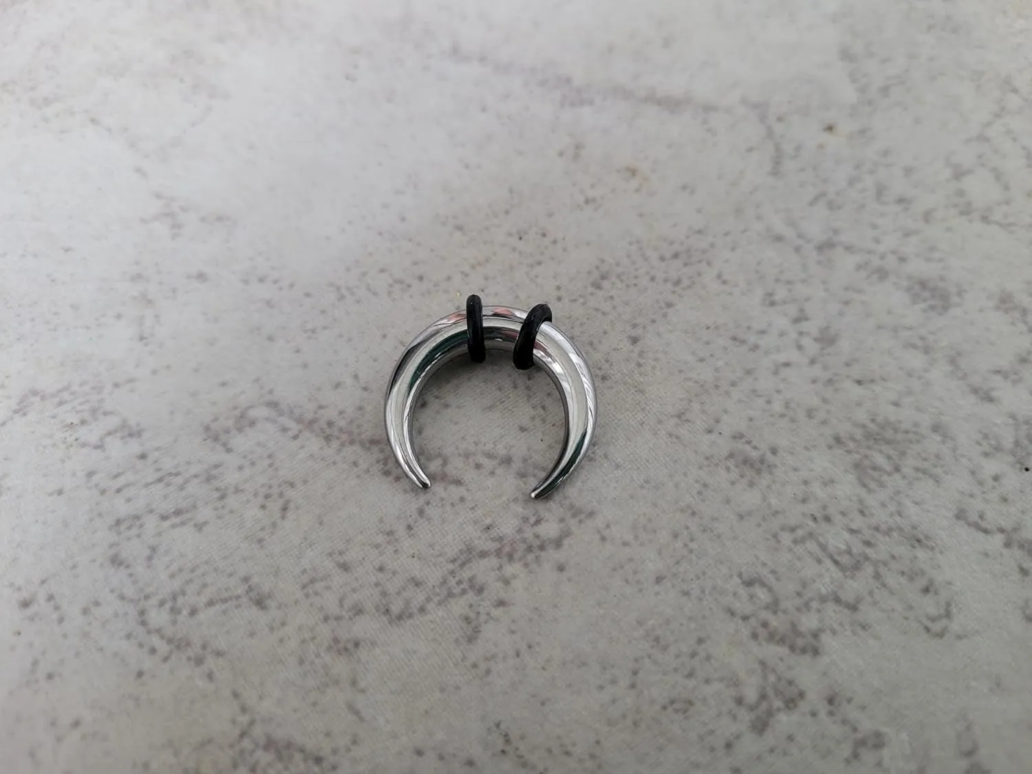 Pair Surgical Steel Silver Ear Pinchers Plugs Tunnels Tapers Horseshoes Gauges Septum 0g 1g 2g 4g 6g 8g 10g 12g 14g 8mm 7mm 6mm 5mm 4mm 3mm 2.4mm 2mm 1.6mm