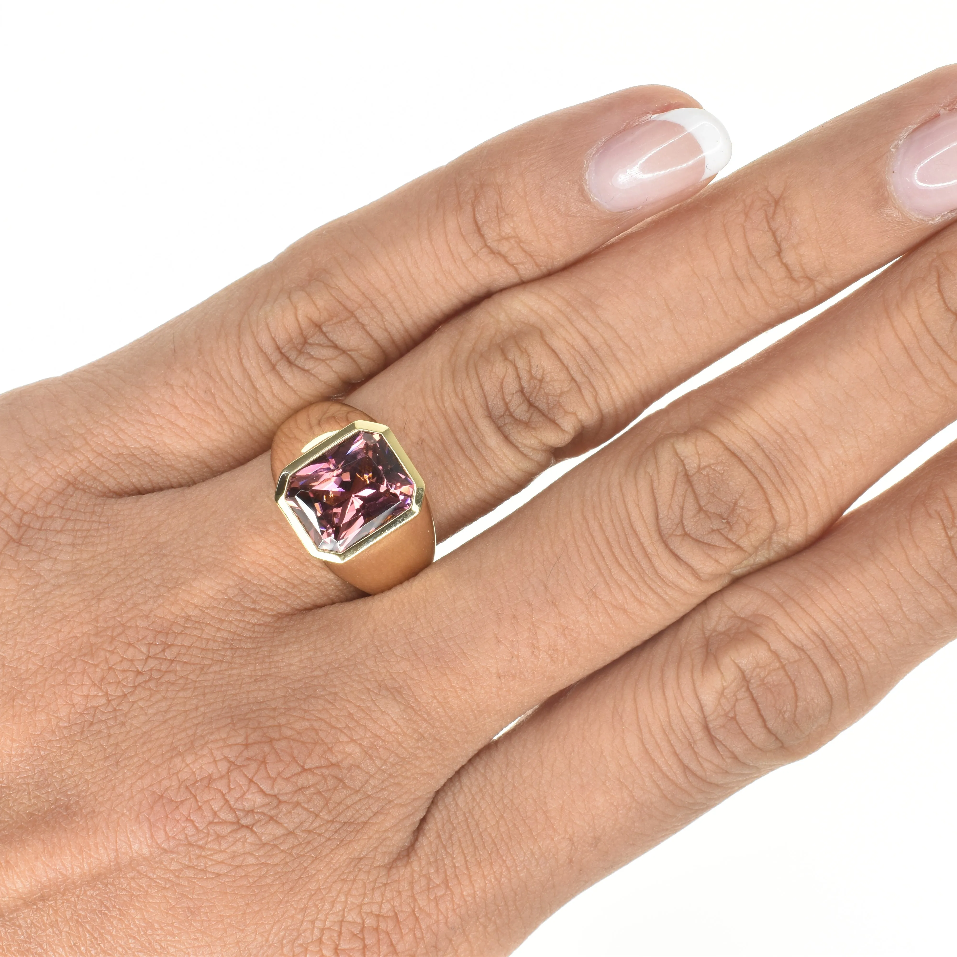 Pink Tourmaline and Yellow Gold Ring