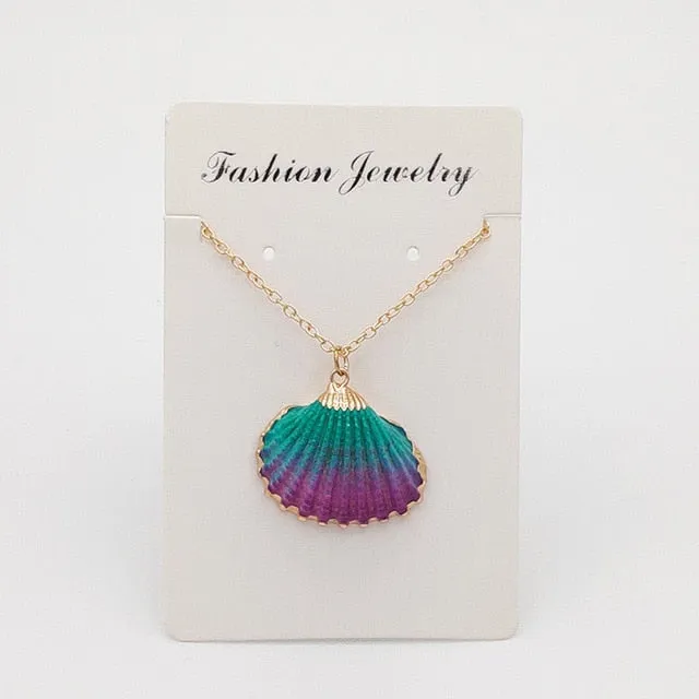 Puka Shell Necklace Natural Cowrie Shell Pendant Necklace Handmade Conch Seashell Charm Beach Jewelry for Women Gift Boho