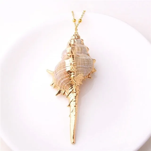 Puka Shell Necklace Natural Cowrie Shell Pendant Necklace Handmade Conch Seashell Charm Beach Jewelry for Women Gift Boho