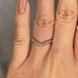 "Vera" Subtle Foliage V Shaped 0.06ct Diamond Eternity Ring ET40