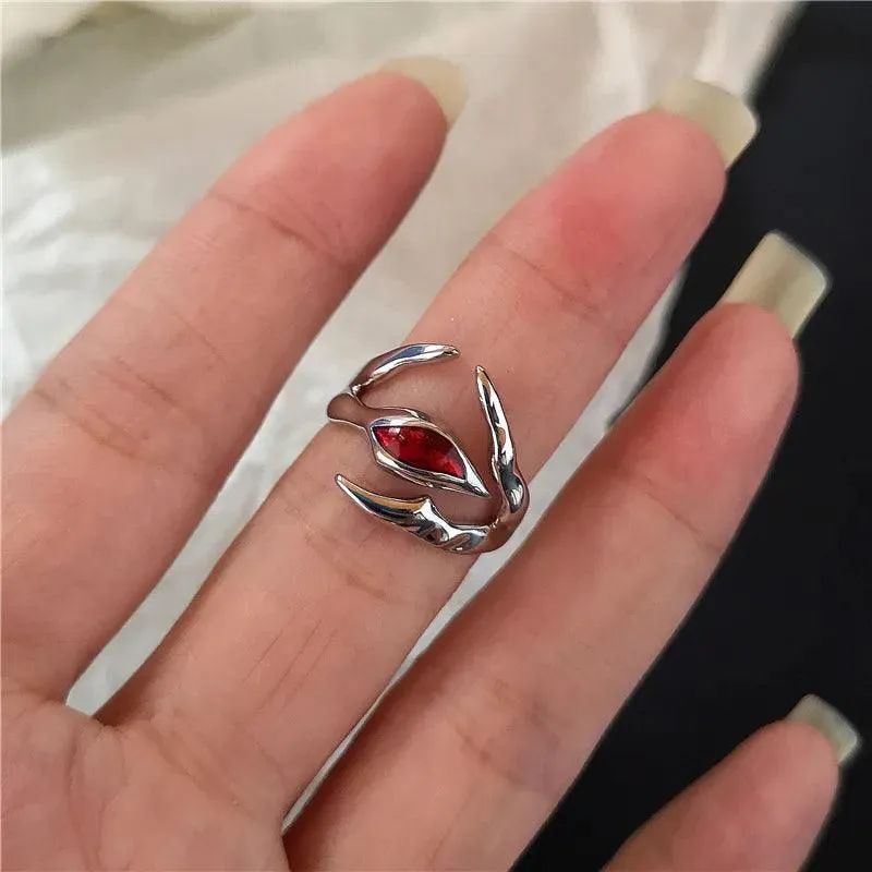 Red Crystal Heart Rings with Spider Motif: Gothic Punk Jewelry for Bold Women