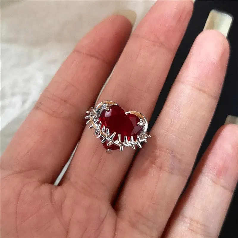 Red Crystal Heart Rings with Spider Motif: Gothic Punk Jewelry for Bold Women