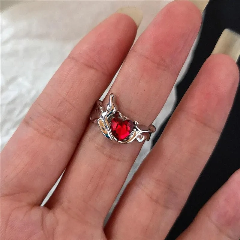 Red Crystal Heart Rings with Spider Motif: Gothic Punk Jewelry for Bold Women