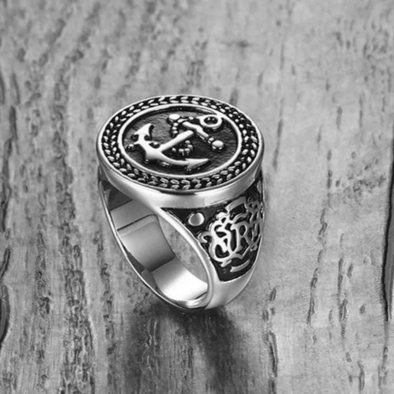 ROUND ANCHOR SIGNET RING
