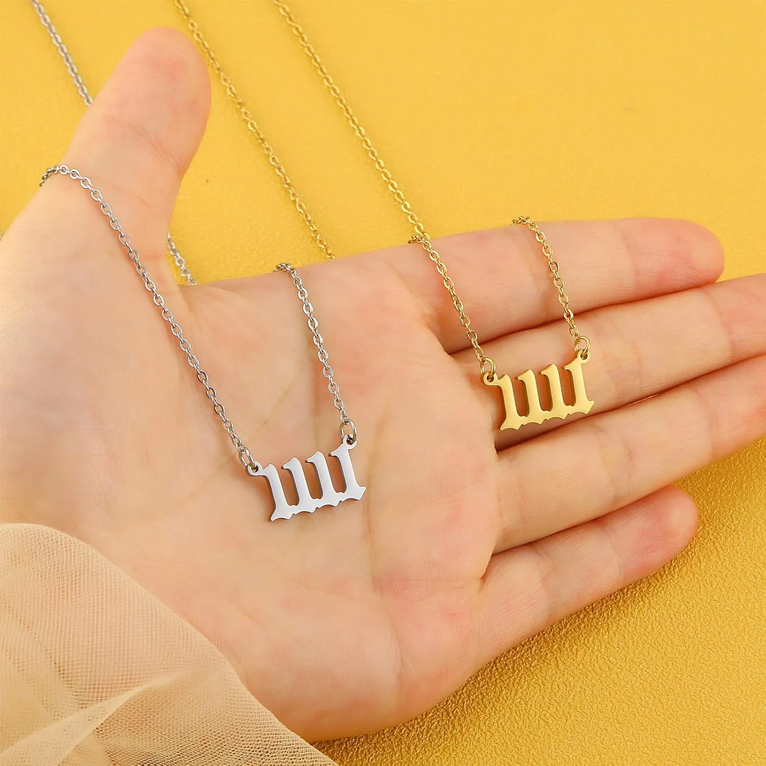 RWQIAN Angel Number Necklace For Women,Dainty Gold Plated Number 000 1111 111 222 333 444 555 666 777 888 999 Pendants Choker Chain Numerology Jewelry Necklace Gifts for Women Girls