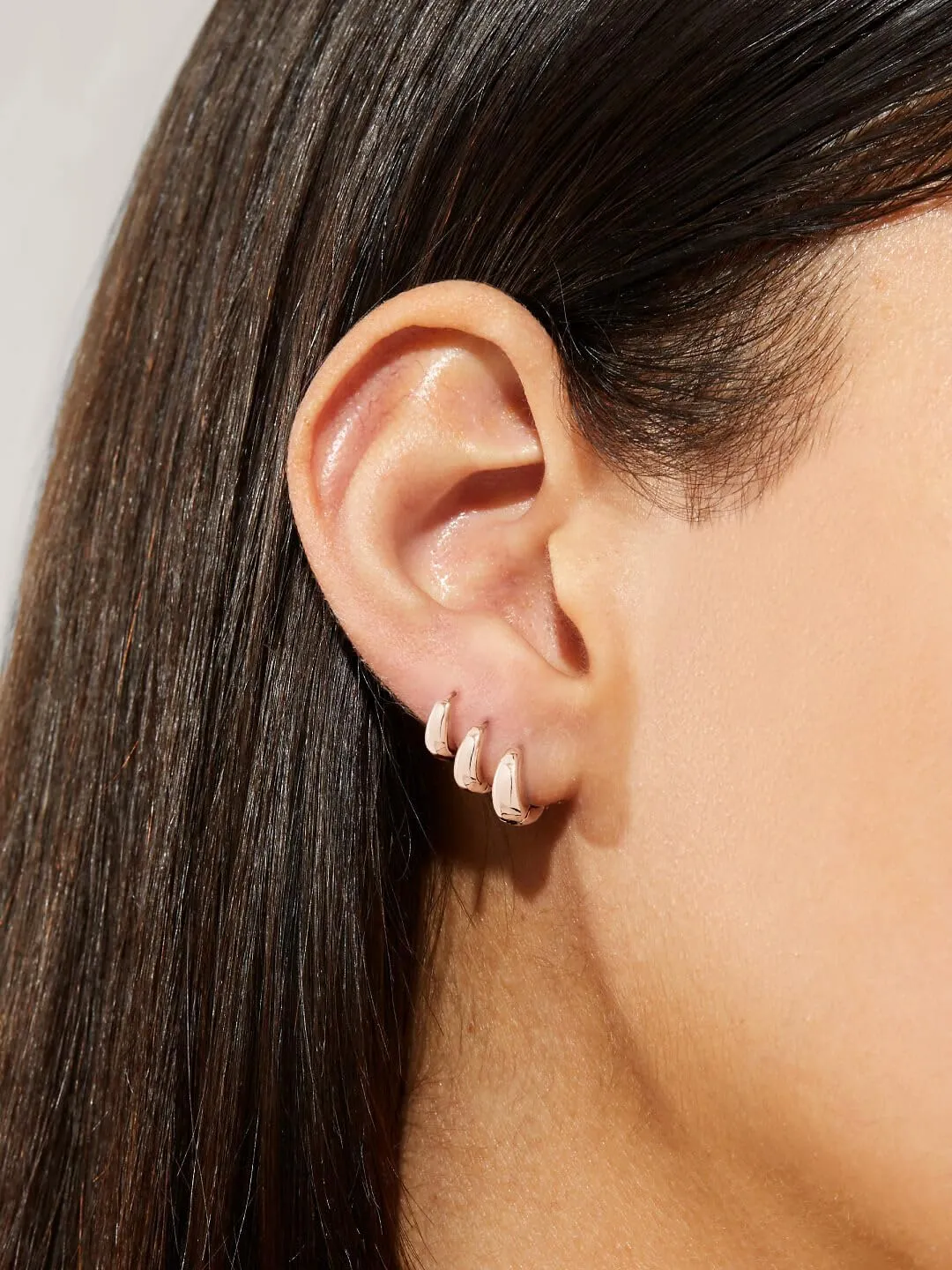 Small Gold Hoop Earrings Set for Women, 14K Gold Plated Chunky Huggie Earrings Stacks for Women Trendy, Dainty Lightweight Thick Stackable Earrings for Women Gift Jewelry
