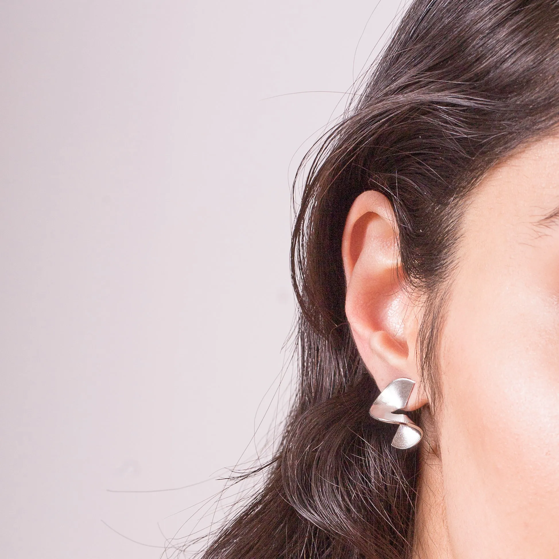 Solarwave Studs - Mini - Gold