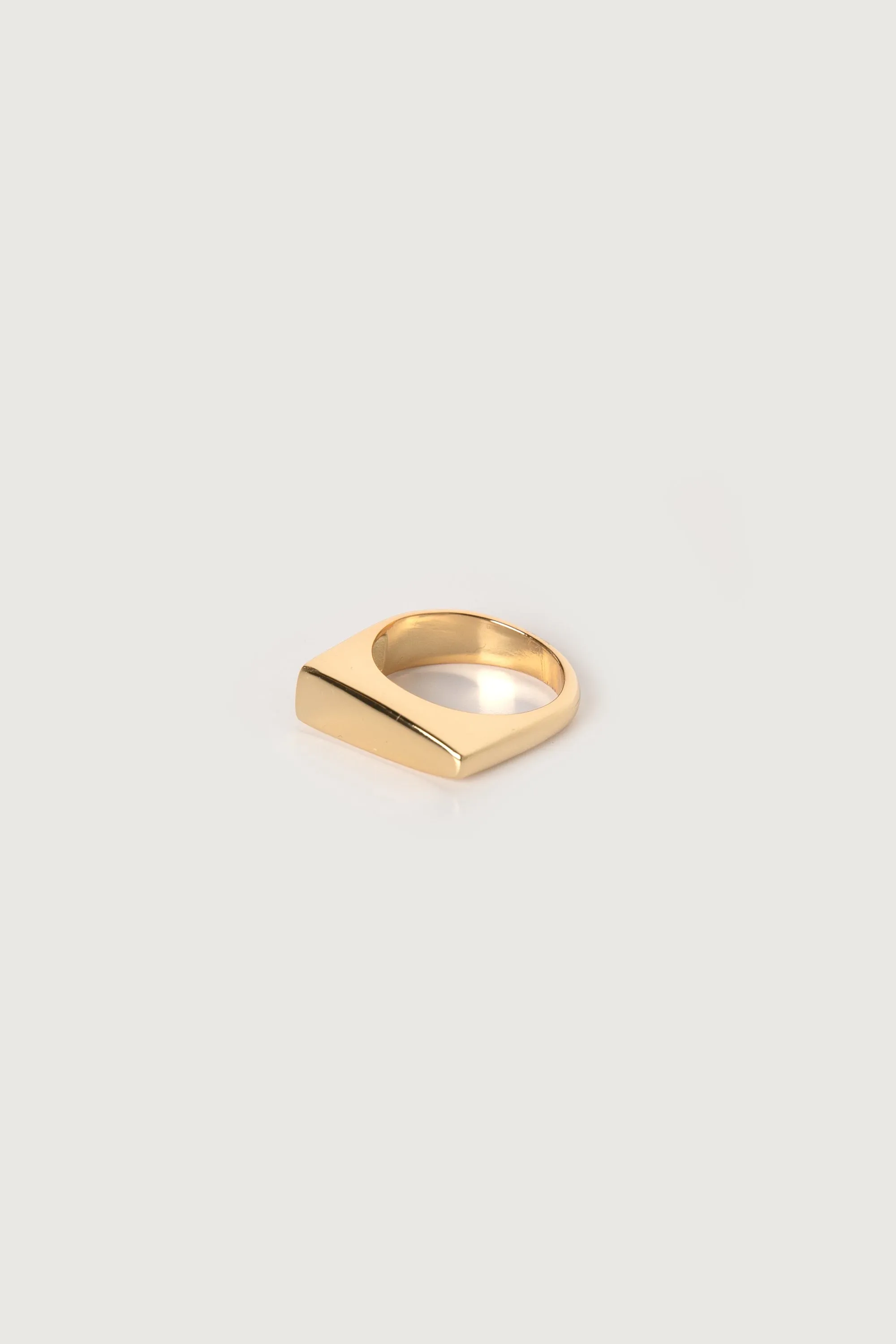 SQUARED SIGNET RING