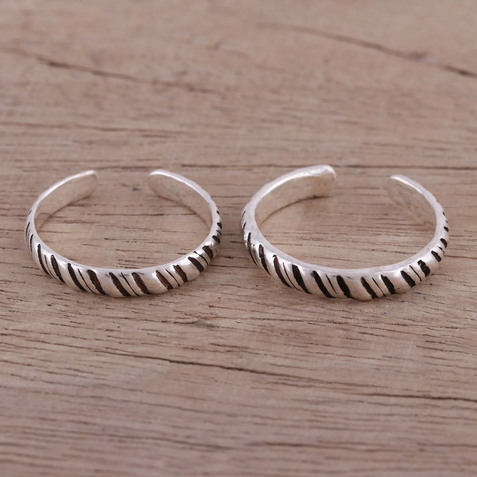 Sterling Silver Toe Rings with Tiger Stripe Design (Pair) - Uncaged | NOVICA
